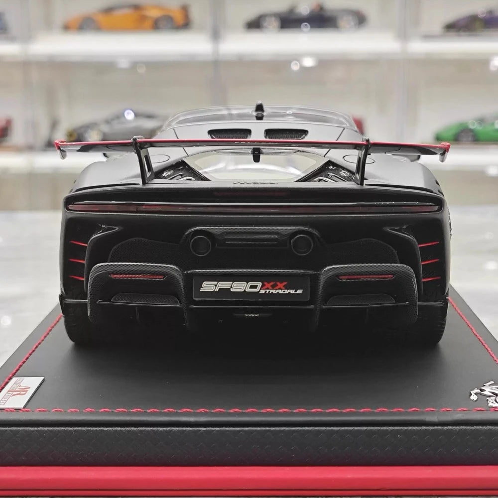 [MR Collection] 1:18 Ferrari 2023 SF90 XX Stradale Matte Black Model Car Resin