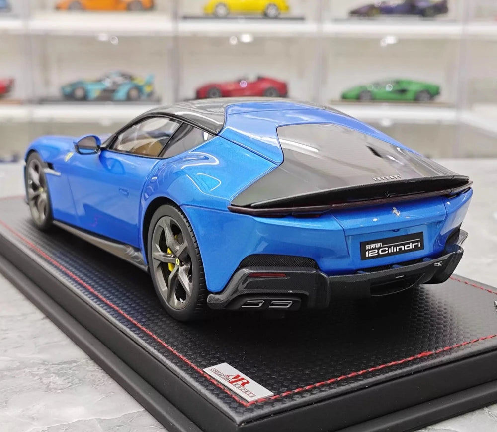 [MR Collection] 1:18 Ferrari 2024 12 Cilindri Blue Model Car Resin