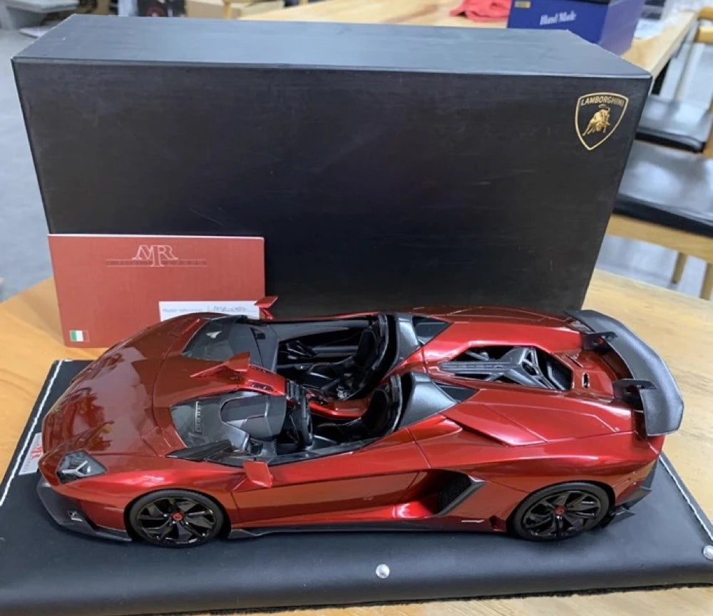 [MR Collection] 1:18 Lamborghini 2012 Aventador J rosso modellino di auto resina