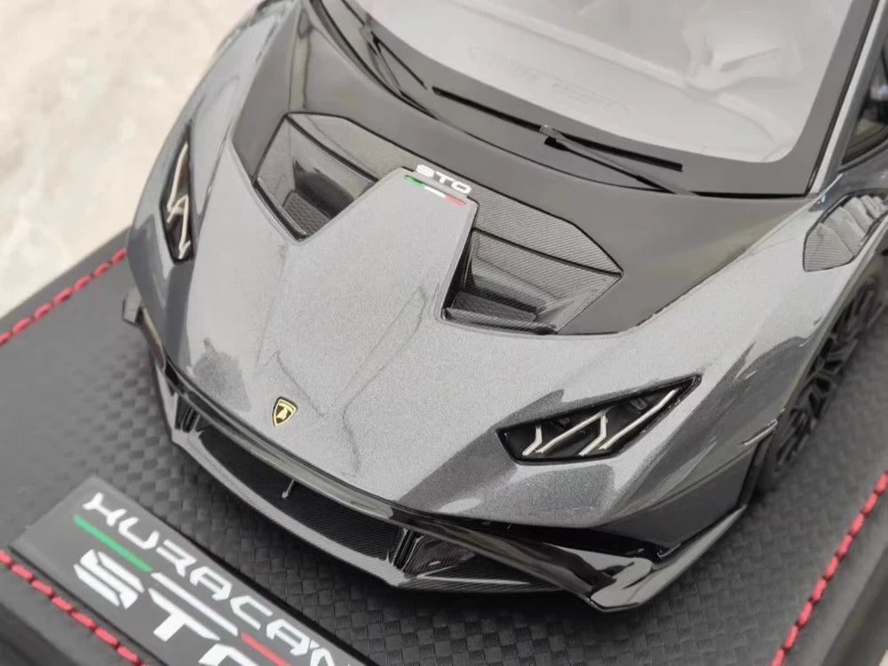 [MR Collection] 1:18 Lamborghini 2021 Huracan STO Gray Model Car Resin