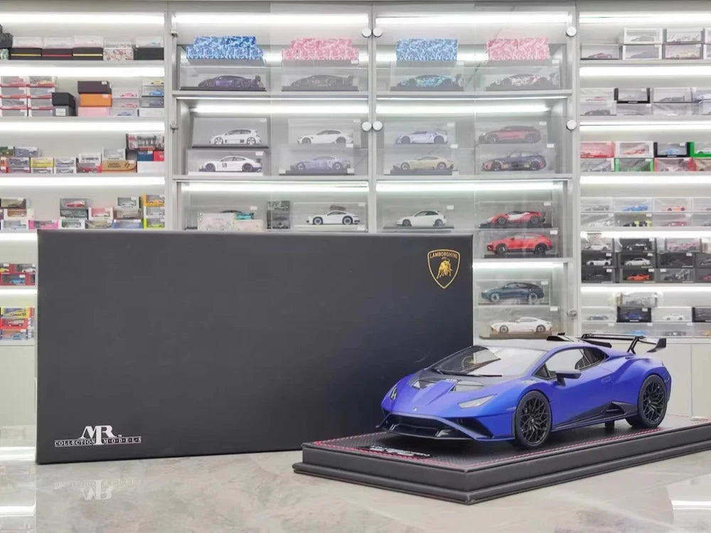 [MR Collection] 1:18 Lamborghini 2021 Huracan STO Blue Model Car Resin