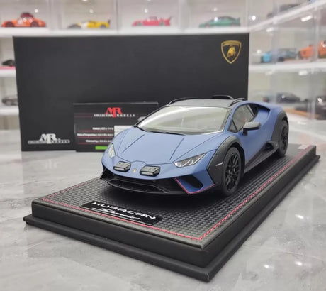 [MR Collection] 1:18 Lamborghini 2022 Huracan Sterrato Blue Model Car Resin