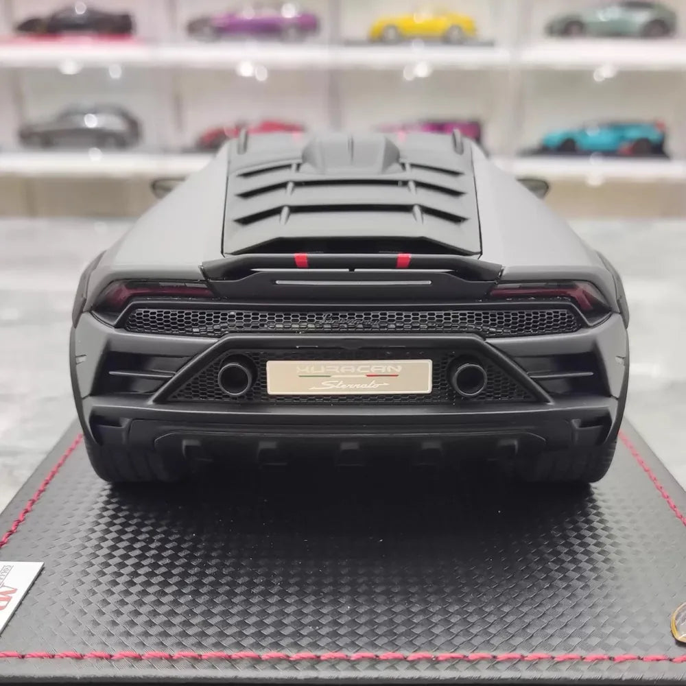 [MR Collection] 1:18 Lamborghini 2022 Huracan Sterrato grigio modellino di auto resina