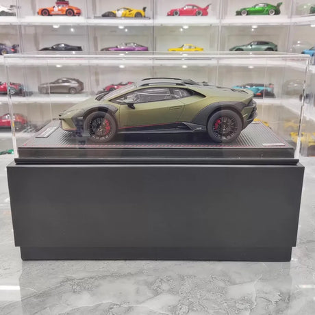 [MR Collection] 1:18 Lamborghini 2022 Huracan Sterrato Green Model Car Resin