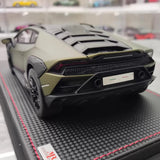 [MR Kollektion] 1:18 Lamborghini 2022 Huracan Sterrato grön modellbil harts