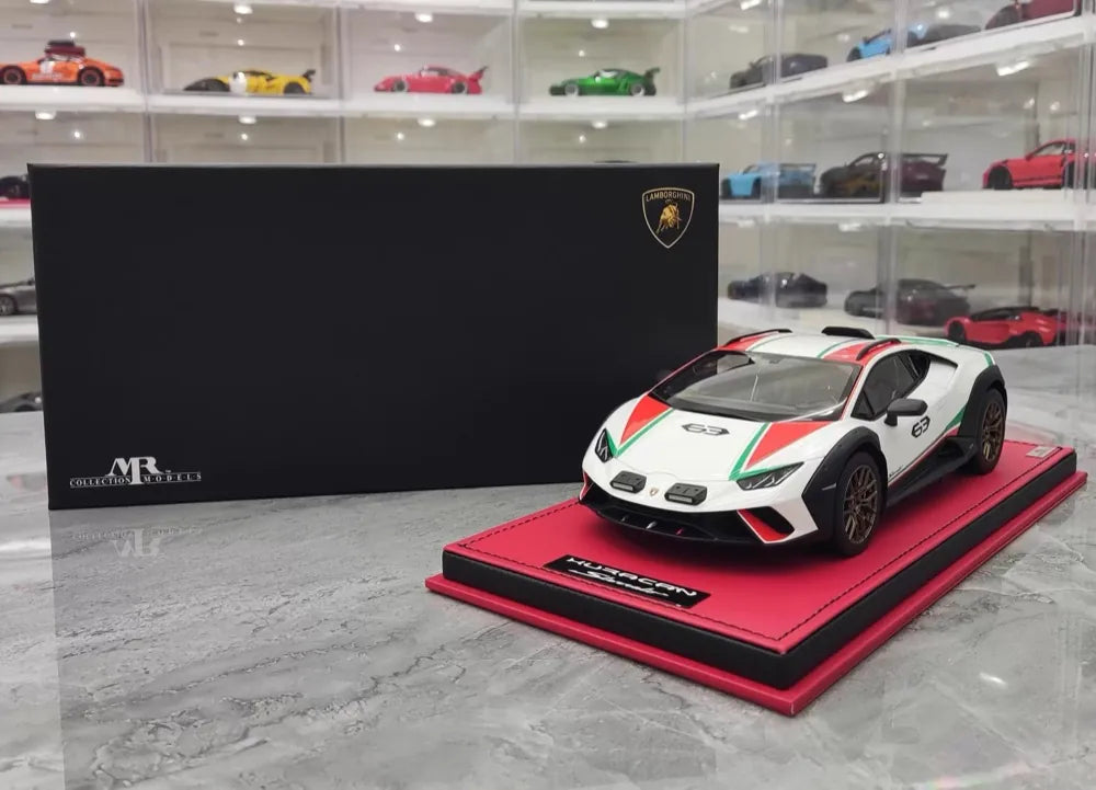 [MR Collection] 1:18 Lamborghini 2022 Huracan Sterrato Italy Model Car Resin