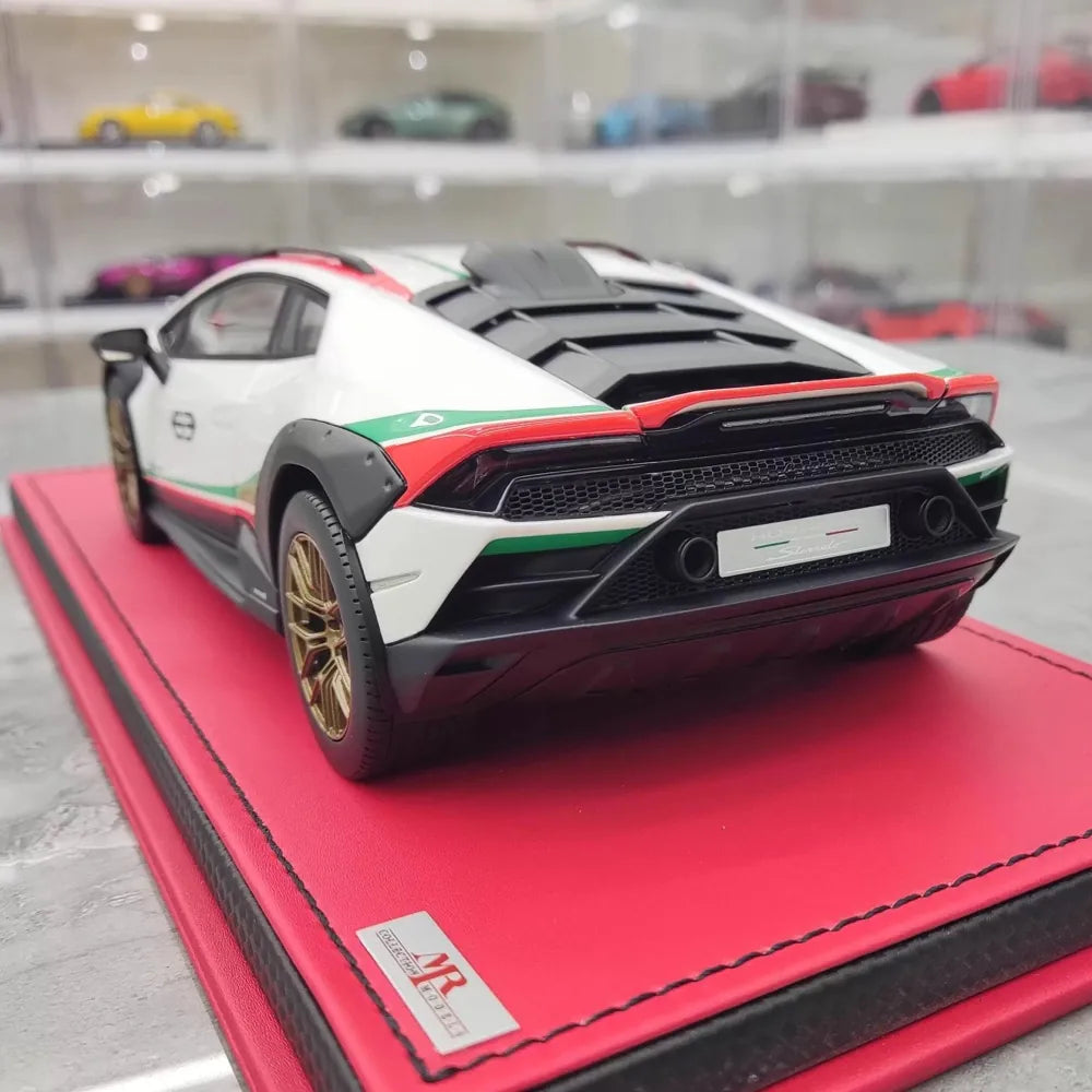 [MR collection] 1:18 Lamborghini 2022 Huracan Sterrato Italy voiture miniature Resin