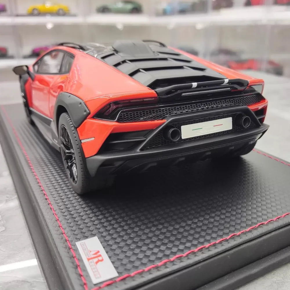 [MR Collection] 1:18 Lamborghini 2022 Huracan Sterrato Orange Model Car Resin