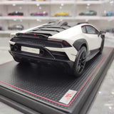 [MR Collection] 1:18 Lamborghini 2022 Huracan Sterrato ホワイト モデルカー レジン