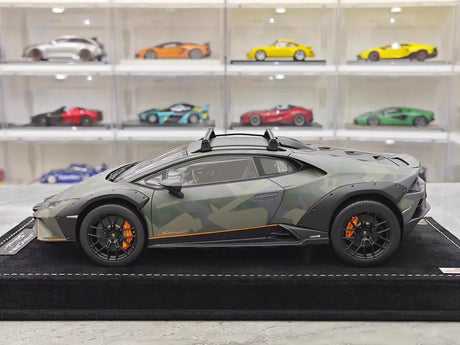 [MR Collection] 1:18 Lamborghini 2023 Huracan Sterrato Green Model Car Resin