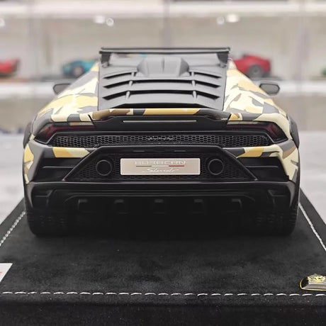 [MR Collection] 1:18 Lamborghini 2023 Huracan Sterrato Yellow Model Car Resin