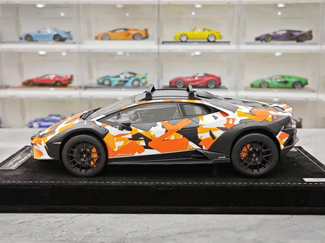 [MR Collection] 1:18 Lamborghini 2023 Huracan Sterrato Orange Model Car Resin