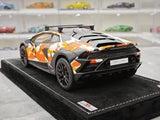 [MR Collection] 1:18 Lamborghini 2023 Huracan Sterrato Orange Model Car Resin