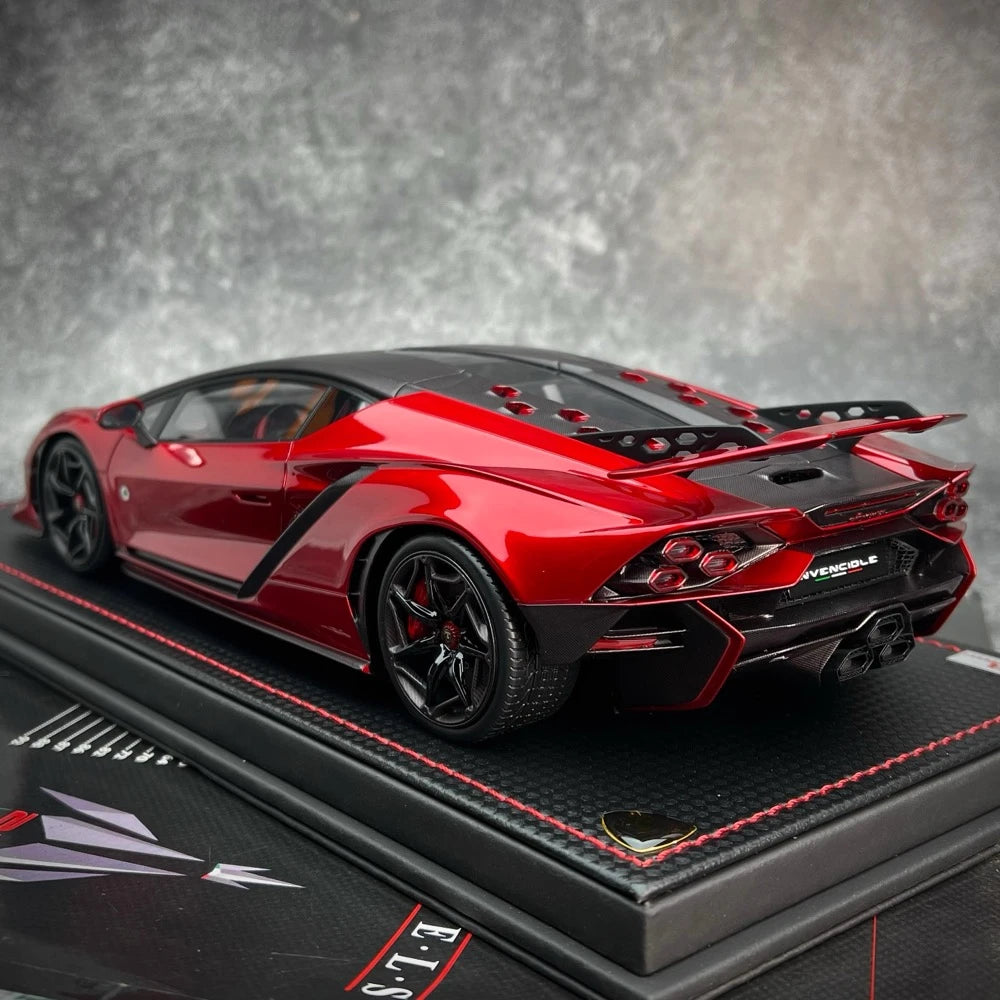 [MR Collection] 1:18 Lamborghini 2023 Invencible Coupe rosso modellino di auto resina