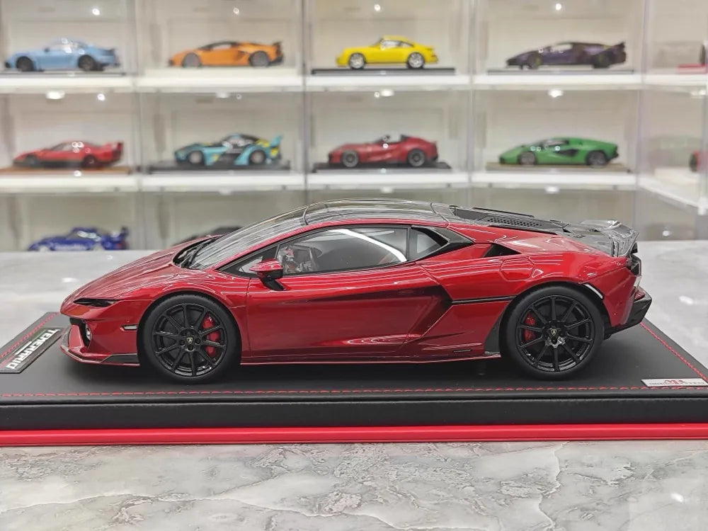 [MR Collection] 1:18 Lamborghini 2024 Temerario rosso modellino di auto resina