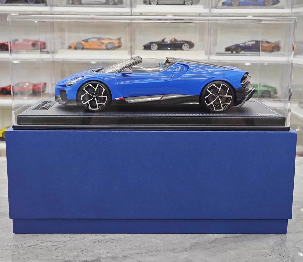 [MR Collection] 1:18 Bugatti W16 Mistral Roadster Blue Model Car Resin