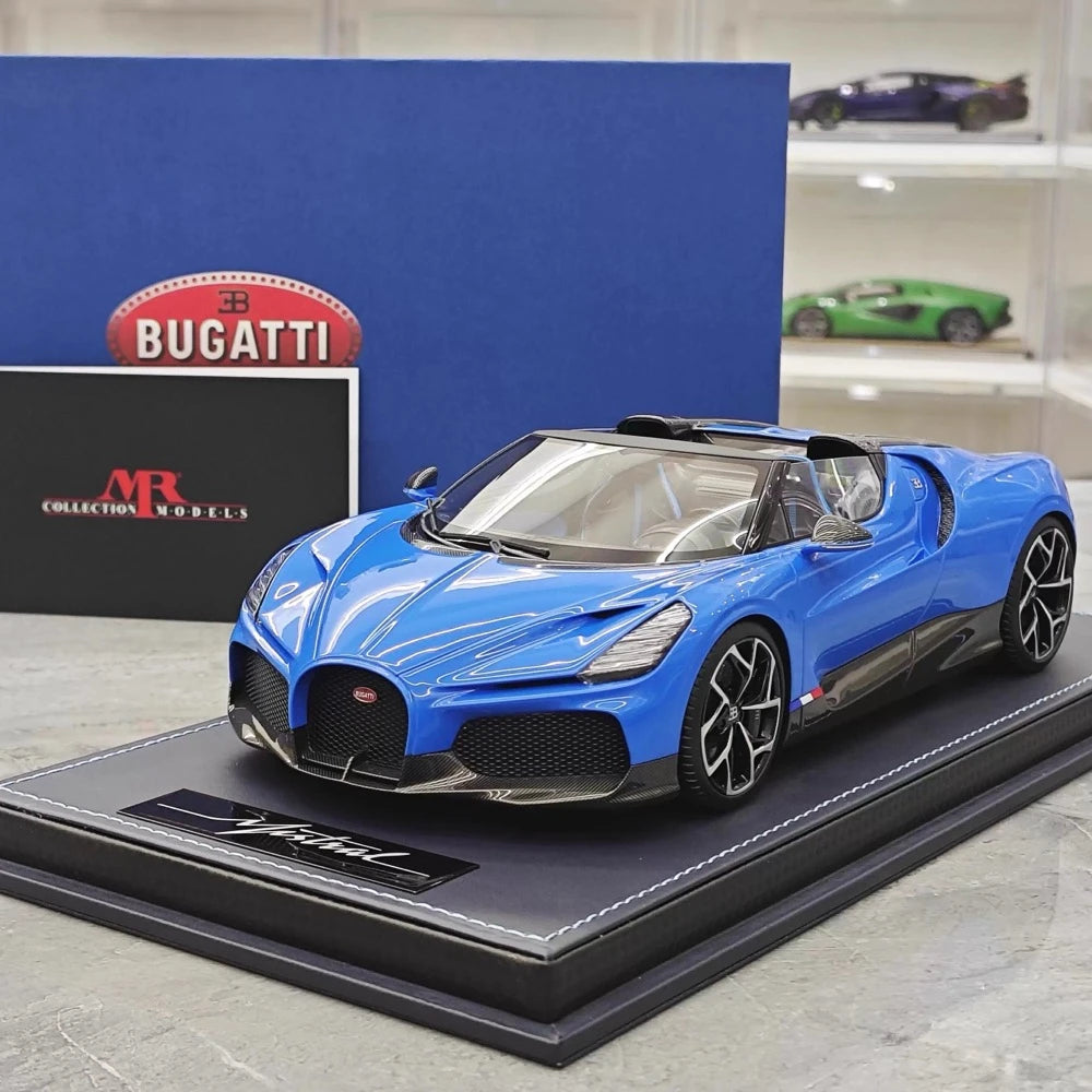 [MR Collection] 1:18 Bugatti W16 Mistral Roadster Blue Model Car Resin