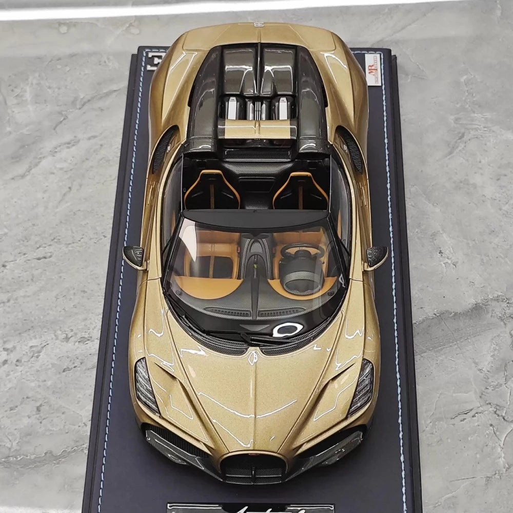 [MR Collection] 1:18 Bugatti W16 Mistral Roadster ゴールド モデルカー レジン