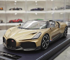 [MR Collection] 1:18 Bugatti W16 Mistral Roadster ゴールド モデルカー レジン