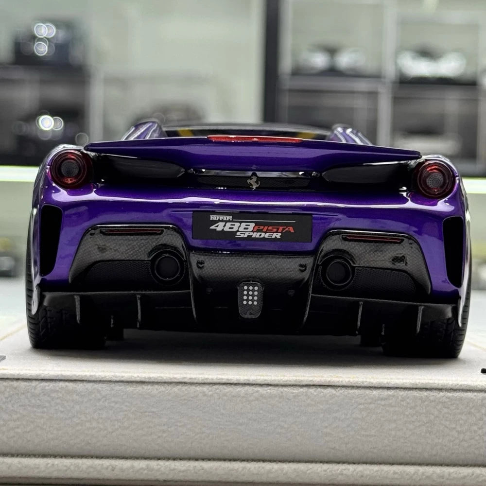 [MR Collection] 1:18 Ferrari 2018 488 Pista viola modellino di auto resina
