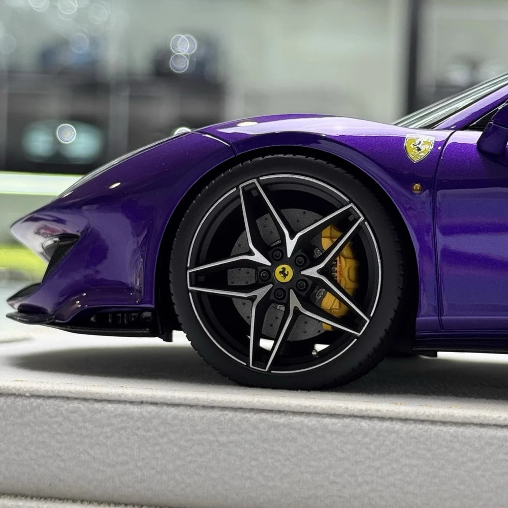 [MR Collection] 1:18 Ferrari 2018 488 Pista viola modellino di auto resina