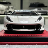 [MR Collection] 1:18 Ferrari 2021 812 Competizione ホワイト モデルカー レジン