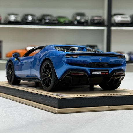 [MR Collection] 1:18 Ferrari 2023 296 GTS blauw modelauto Hars