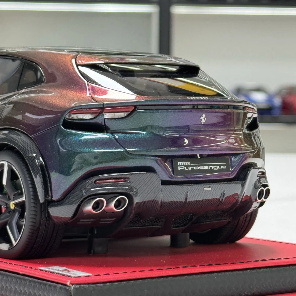 [MR Collection] 1:18 Ferrari 2023 Purosangue Purple Gradient Model Car Resin