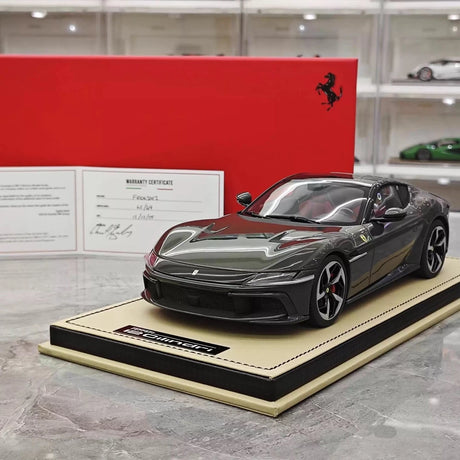 [MR Collection] 1:18 Ferrari 2024 12Cilindri zwart modelauto Hars
