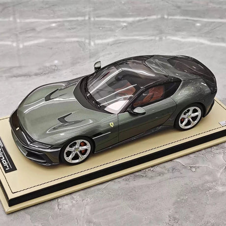 [MR Collection] 1:18 Ferrari 2024 12Cilindri groen modelauto Hars
