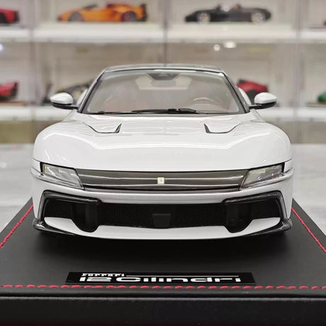 [MR Collection] 1:18 Ferrari 2024 12Cilindri wit modelauto Hars