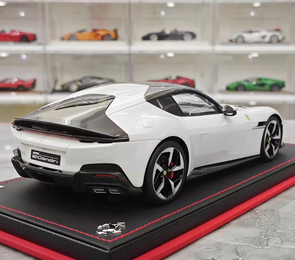 [MR Collection] 1:18 Ferrari 2024 12Cilindri White Model Car Resin