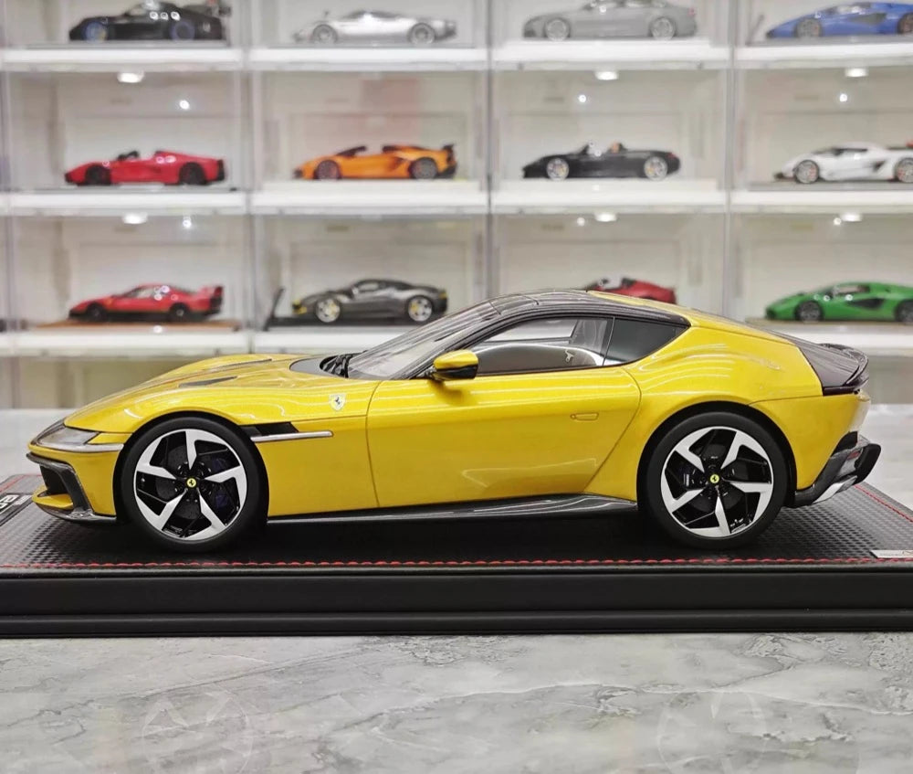 [MR collection] 1:18 Ferrari 2024 12Cilindri jaune voiture miniature Resin