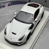 MW Modell Ferrari 2013 F12 Berlinetta Mansory Stallone White 1:18 – Sammelobjekt-Resin-Modellharz