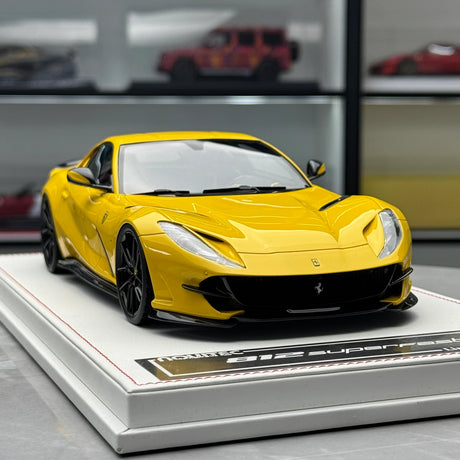 MW Model Ferrari 2017 812 Superfast Novitec Yellow 1:18 – Collectible Resin Model Resin