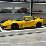 MW Modell Ferrari 2017 812 Superfast Novitec Yellow 1:18 – Sammelobjekt-Harz-Modellharz