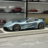 MW Modell Ferrari 2019 812 Superfast Novitec N-Largo Ice Blue 1:18 – Sammelobjekt-Harz-Modellharz