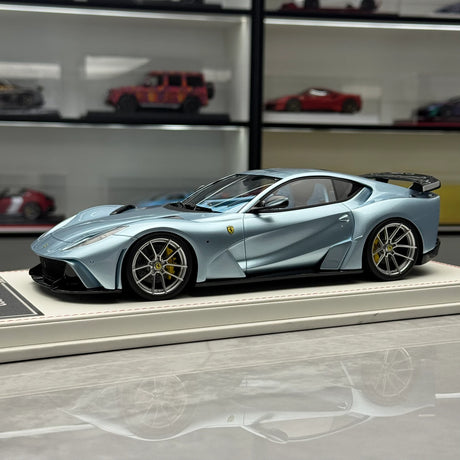 MW Model Ferrari 2019 812 Superfast Novitec N-Largo Ice Blue 1:18 – Collectible Resin Model Resin
