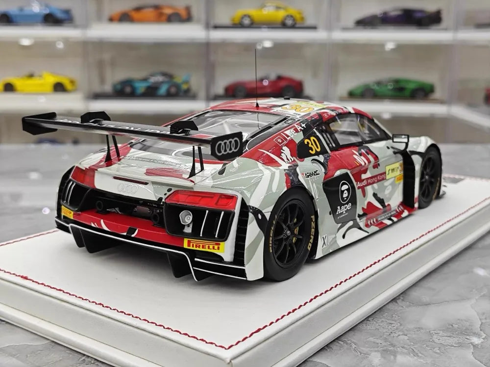 [NA] 1:18 Audi 2015 R8 LMS Macau GT Cup #30 M.Lee Resin Limited