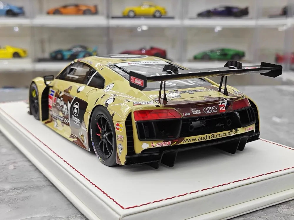 [NA] 1:18 Audi 2016 R8 LMS Cup #88 M.Lee Resin Limited
