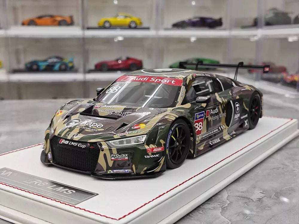 [NA] 1:18 Audi 2016 R8 LMS Cup Taiwan #88 M.Lee Resin Limited