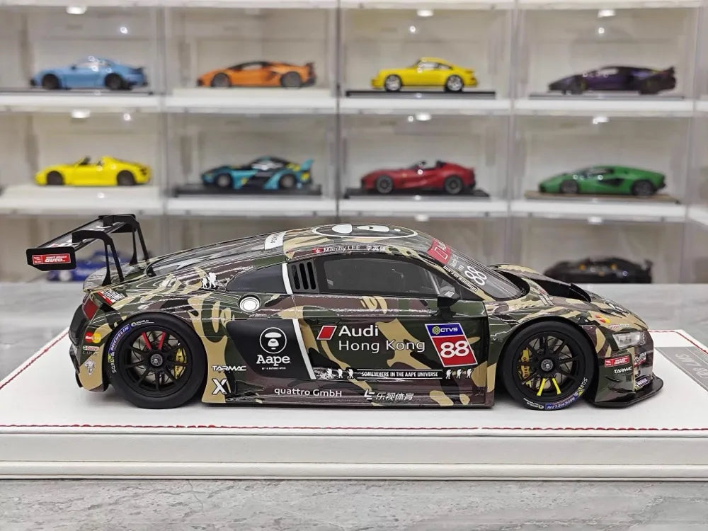 [NA] 1:18 Audi 2016 R8 LMS Cup Taiwan #88 M.Lee Resin Limited