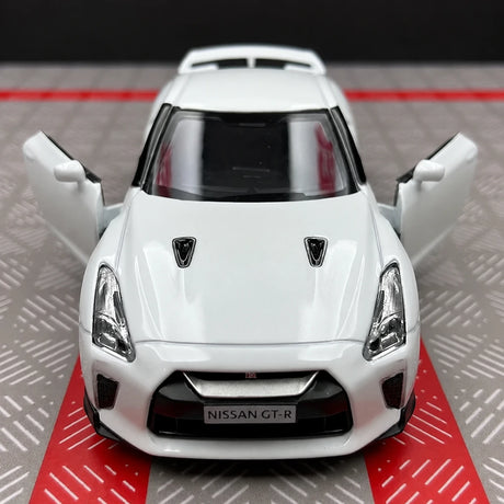 Nissan 2007 GT-R R35 وايت 1:36 – نموذج عرض مصبوب، مصبوب،