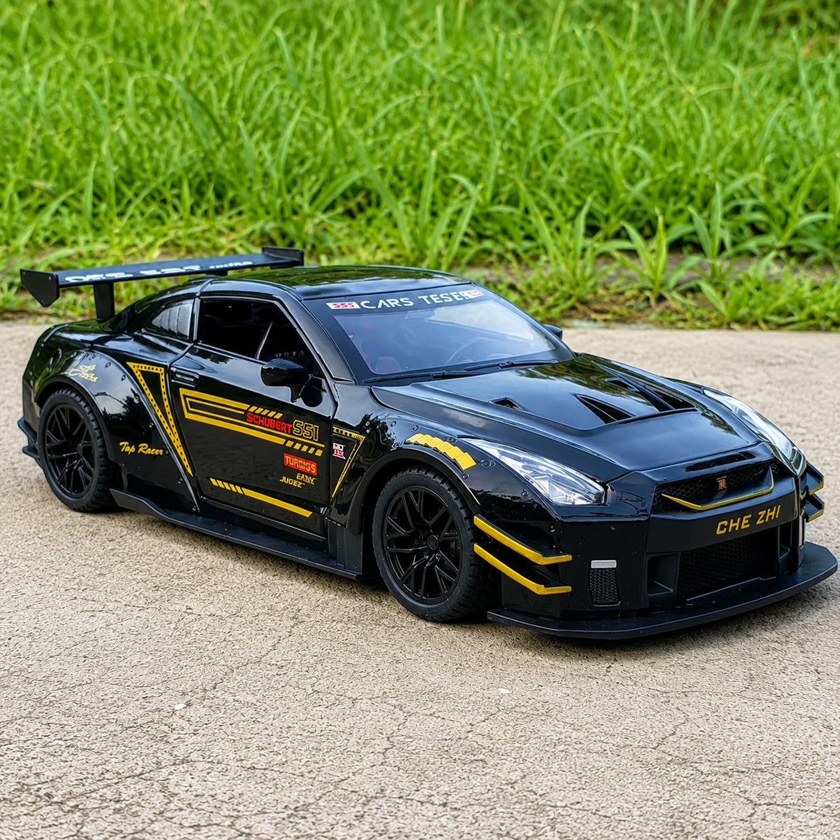 Nissan 2017 GT-R R35 zwart 1:24 – diecast displaymodel
