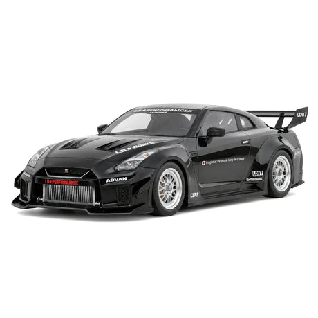 Nissan 2017 GT-R R35 LB Performance svart 1:32 – pressgjuten visningsmodell