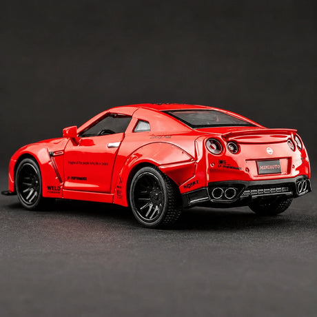 Nissan 2017 GT-R R35 LP Works Red 1:32 – Druckguss-Display-Modell Druckguss