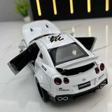 Nissan 2017 GT-R R35 LP Works White 1:32 – Druckguss-Display-Modell, Druckguss