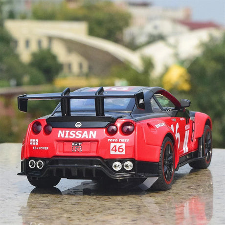 Nissan 2017 GT-R R35 Widebody rood #46 1:24 diecast displaymodel - aanzicht 3