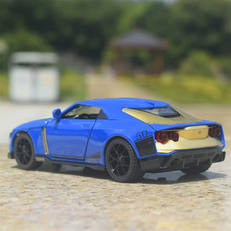 Nissan 2018 GT-R50 von Italdesign Blue 1:32 – Druckguss-Display-Modell Druckguss
