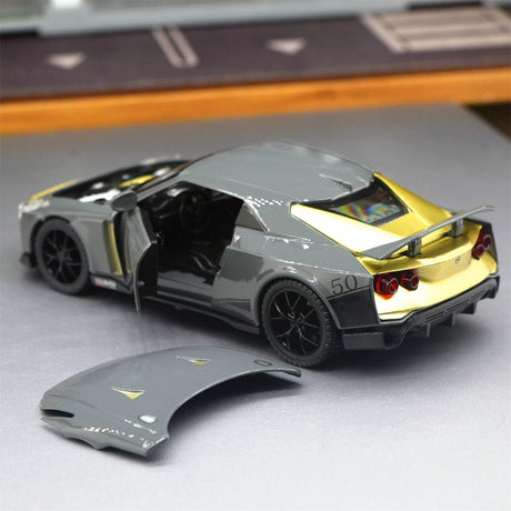 Nissan 2018 GT-R50 von Italdesign Gray 1:32 – Druckguss-Display-Modell Druckguss